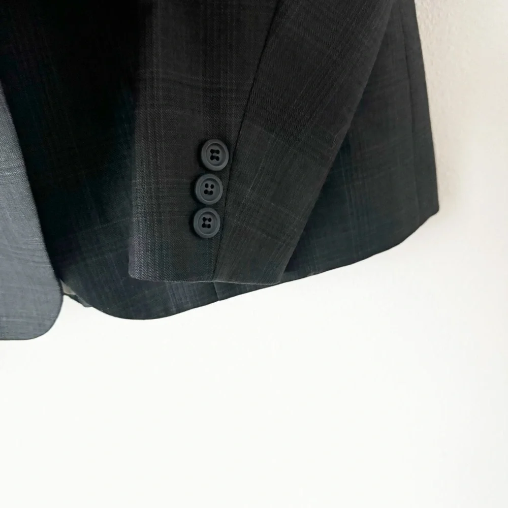 Marigold Riding Apparel Gray Wool Riding Jacket - Picture 7 of 13